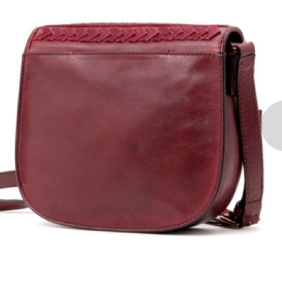 Fossil Emi Saddle Crossbody Leather Bag in Maroon - Picture 3 of 16